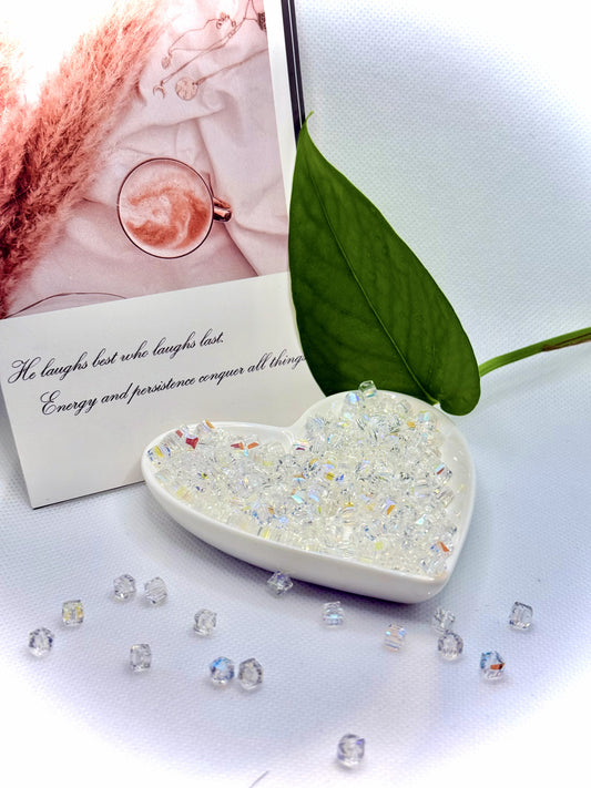 A01透き通った四角い玉