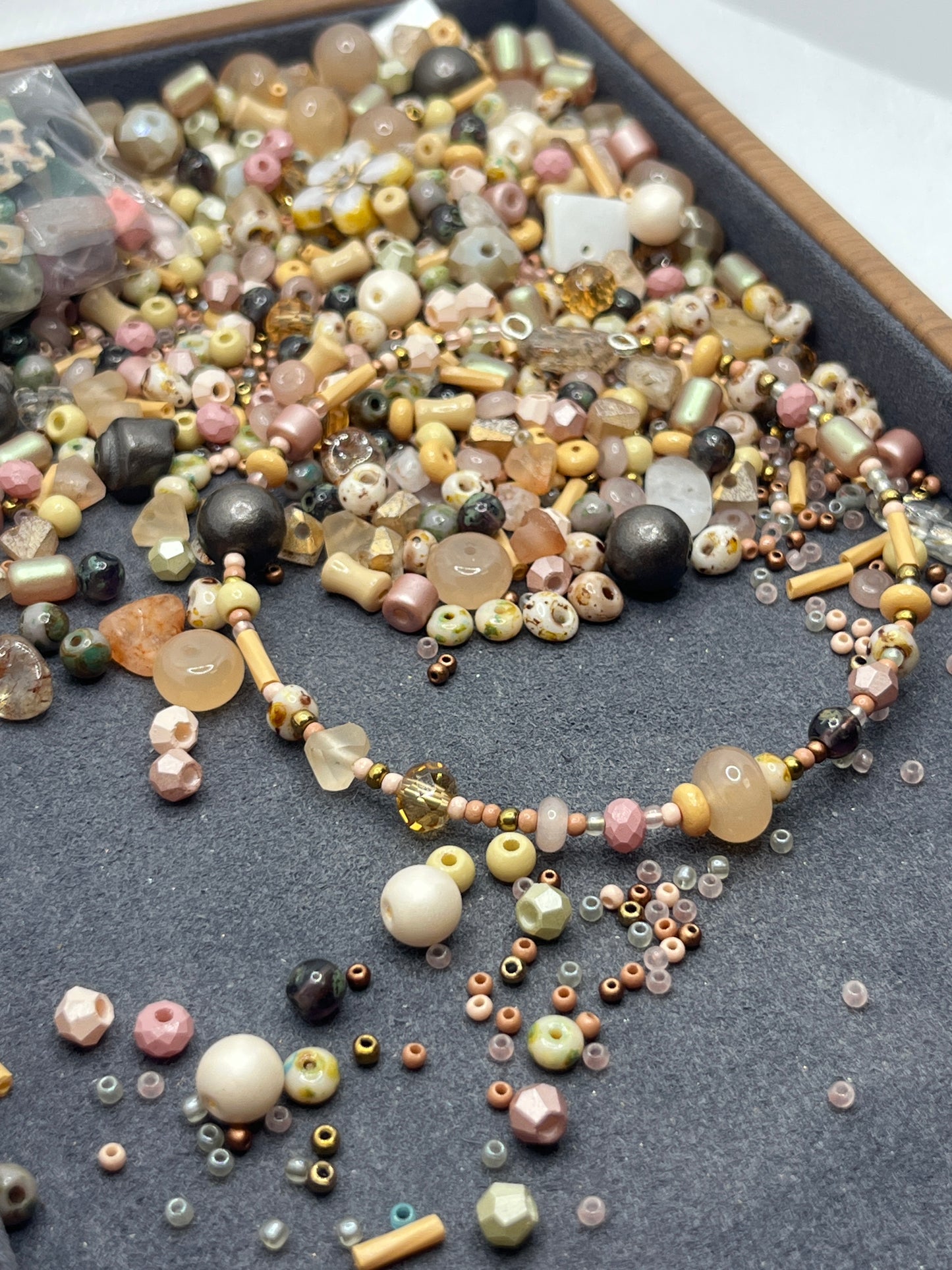 C01 チェコビーズ