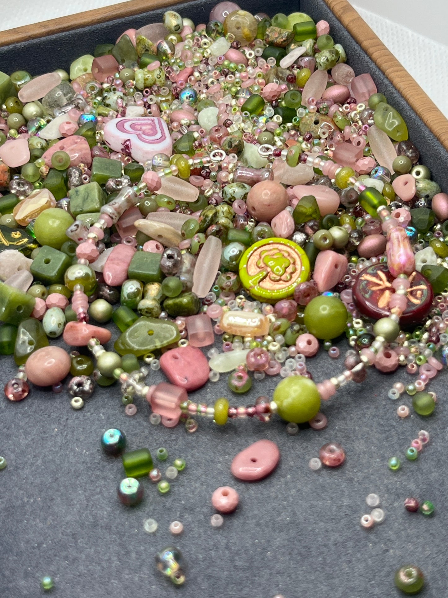 C01 チェコビーズ